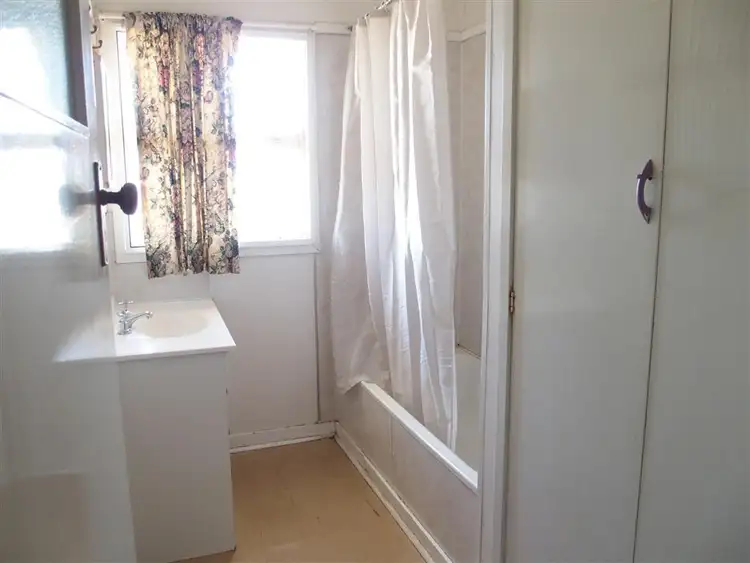 Seventh view of Homely house listing, 21 Talbot Street, Blackwater QLD 4717