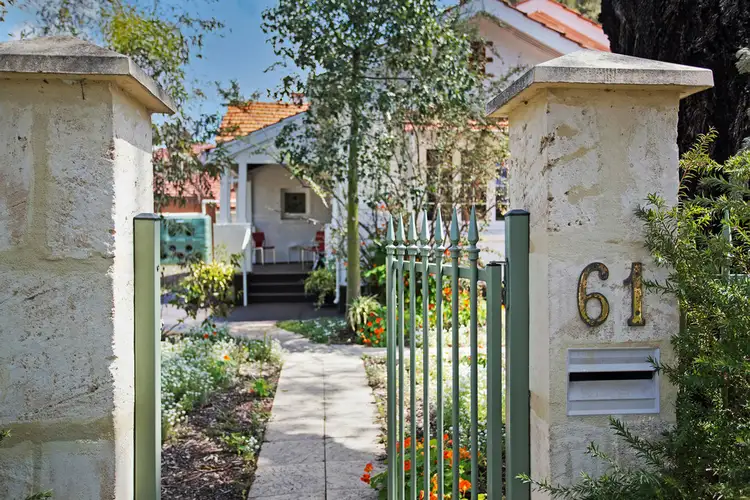 61 Leura Street, Nedlands WA 6009