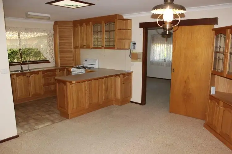 Fifth view of Homely house listing, 6 Jackson Way, Merredin WA 6415