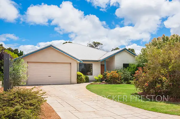 6 Hillside Avenue, Margaret River WA 6285