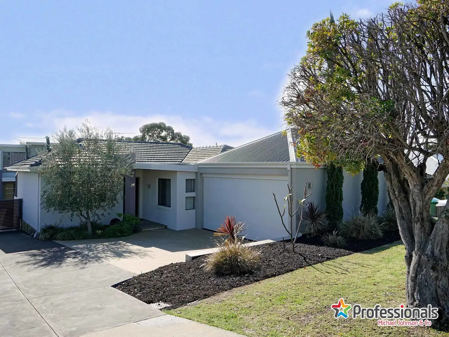 Main view of Homely house listing, 25 Robann Way, Morley WA 6062
