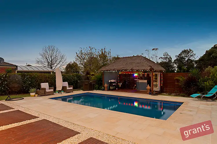 Fifth view of Homely house listing, 9 Rose Garden Court, Narre Warren North VIC 3804