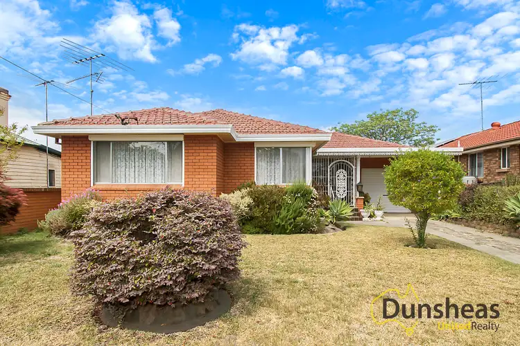 14 Nardoo Street, Ingleburn NSW 2565