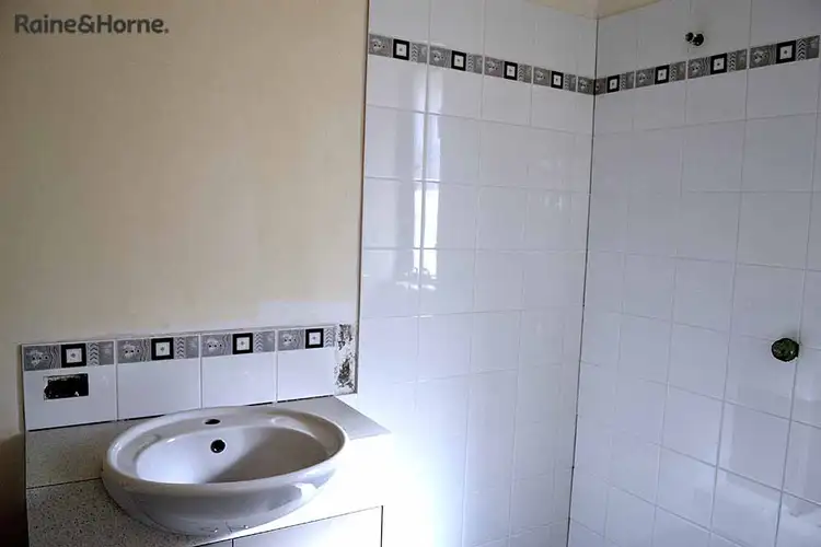 Fifth view of Homely villa listing, 4/56 Fifth Road, Armadale WA 6112