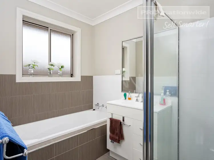 Sixth view of Homely unit listing, 4/10 Kimberley Drive, Tatton NSW 2650