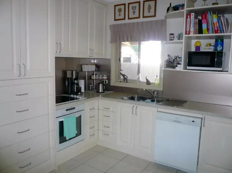 Fifth view of Homely house listing, 27 Beggs Street, Warracknabeal VIC 3393