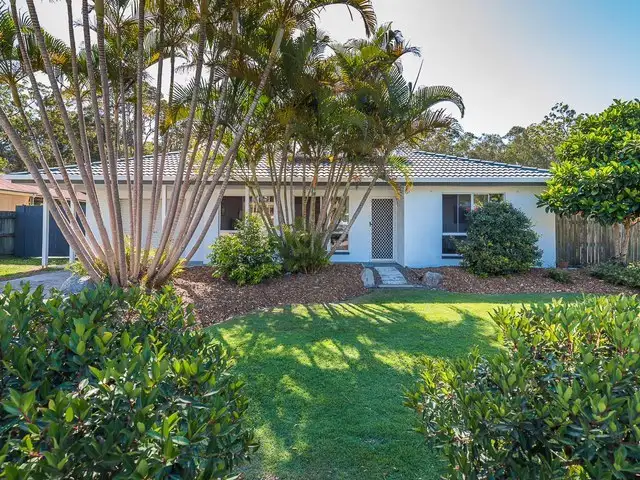 16 Yellowood Close, Tewantin QLD 4565