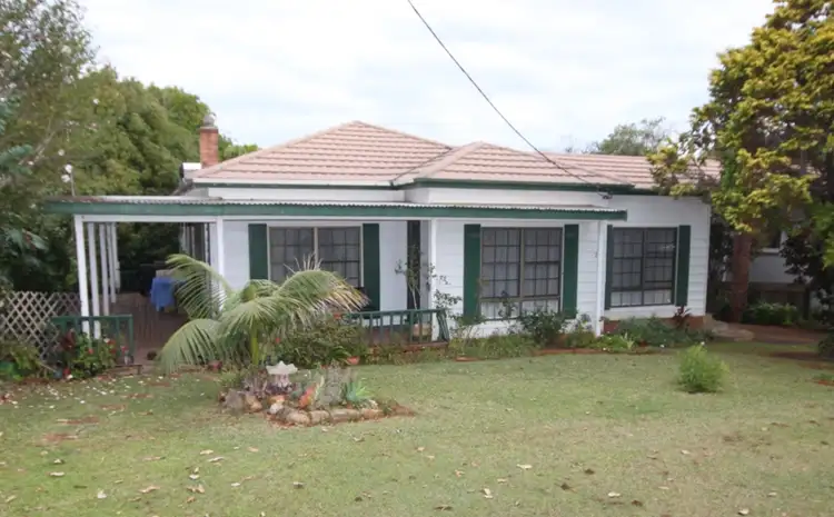 24 Ackroyd Street, Port Macquarie NSW 2444