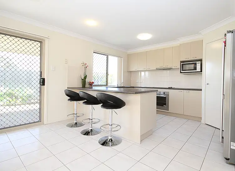 Fifth view of Homely house listing, 16 Holland Place, Carindale QLD 4152