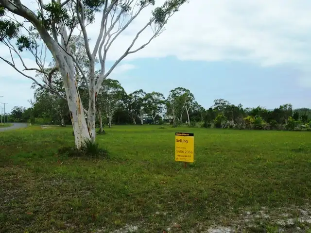 13 Waratah Drive, Cooloola Cove QLD 4580