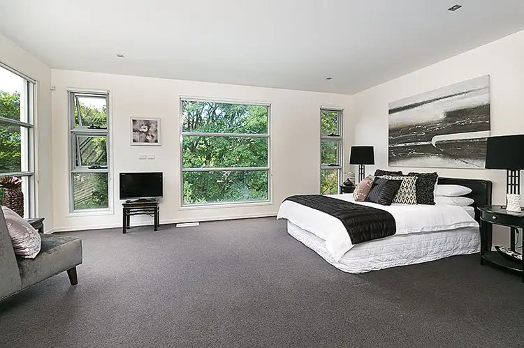 Sixth view of Homely house listing, 17 Sunnyside Crescent, Castlecrag NSW 2068