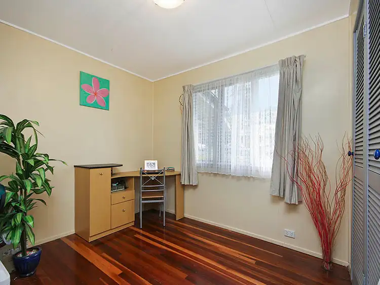 Sixth view of Homely house listing, 5 Manchester Street, North Ipswich QLD 4305