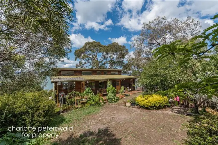 523 Shark Point Road, Penna TAS 7171