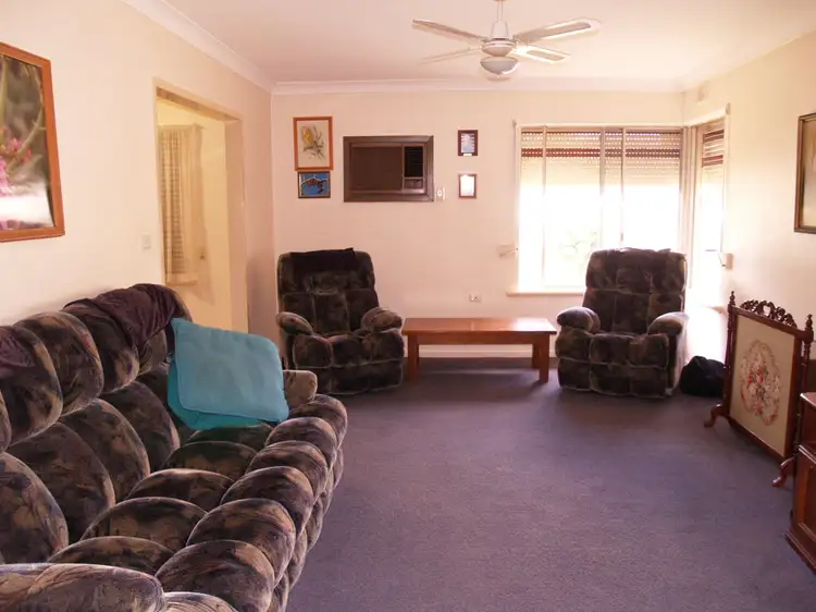 Second view of Homely house listing, 3 Lynn Place, Hackham SA 5163