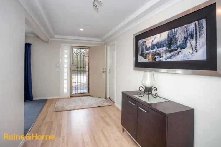 Second view of Homely house listing, 6 Ash Court, Sunbury VIC 3429