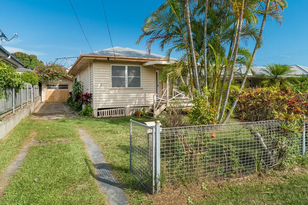 Main view of Homely house listing, 7 Landsborough Avenue, Scarborough QLD 4020