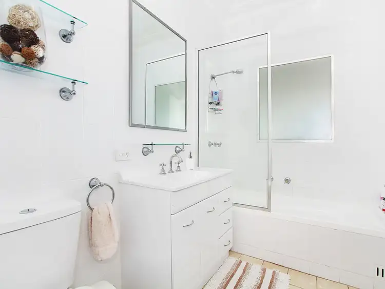 Seventh view of Homely house listing, 3 Kent Street, Tamworth NSW 2340