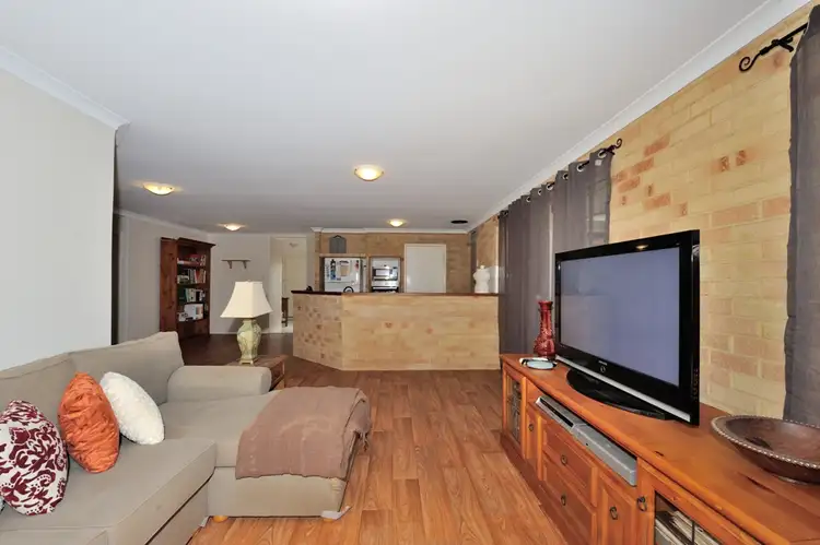 Fifth view of Homely house listing, 5 Maroon Place, Warnbro WA 6169