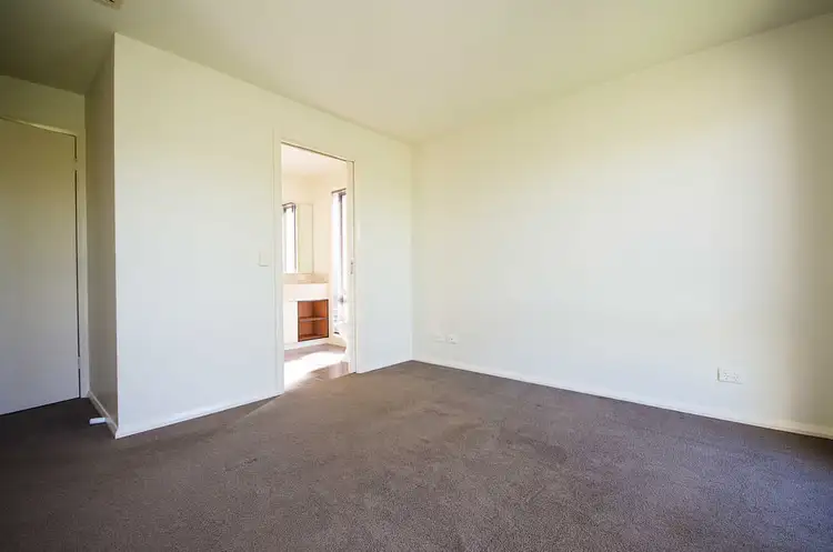 Fifth view of Homely house listing, 13 Swift Court, Wodonga VIC 3690