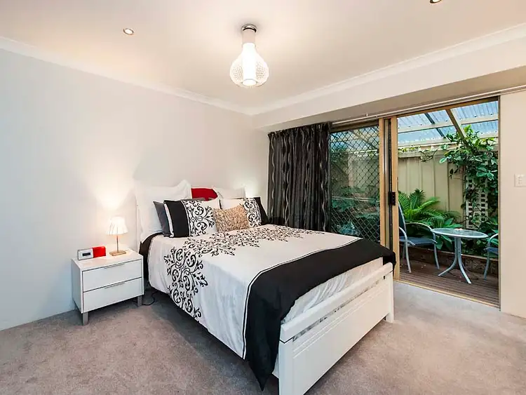 Seventh view of Homely house listing, 18 Hickory Dr, Thornlie WA 6108
