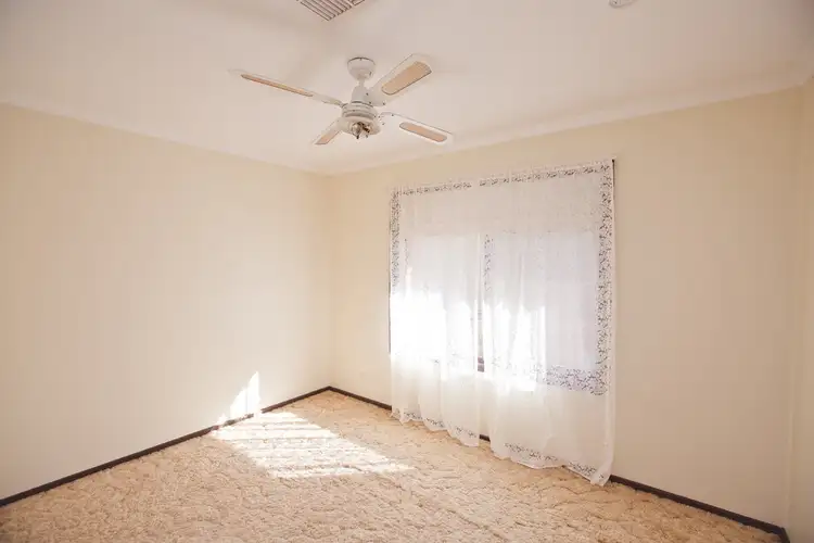 Sixth view of Homely house listing, 2 Muir Place, Griffith NSW 2680