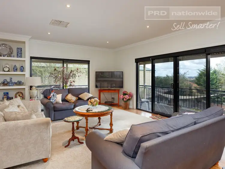 Second view of Homely house listing, 8 Headley Place, Kooringal NSW 2650
