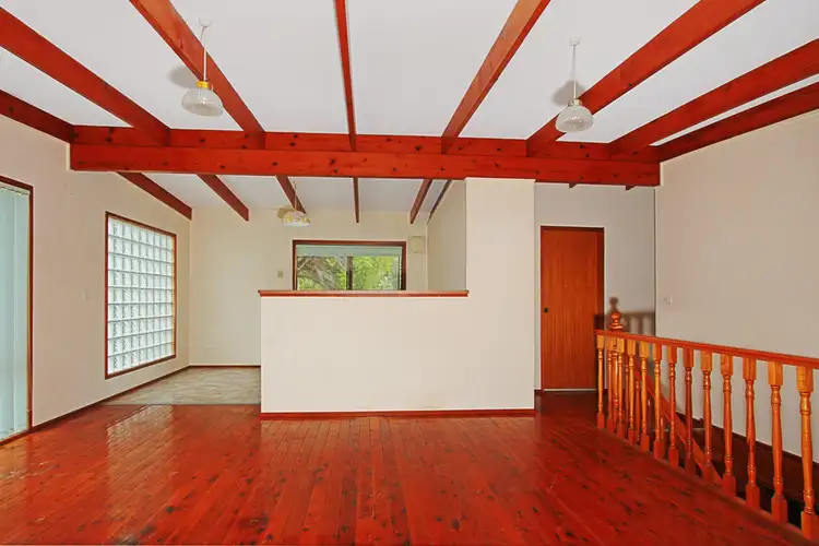 16 Surf Beach Avenue, Surf Beach NSW 2536