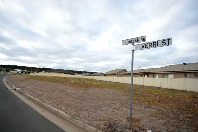25-31 Hillam Drive, Griffith NSW 2680