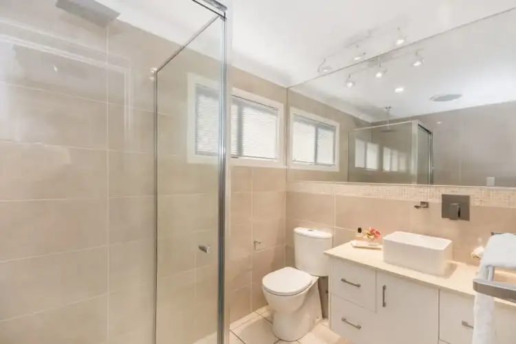 Seventh view of Homely house listing, 5 Lakeview Court, Kirwan QLD 4817