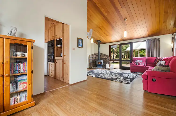 Second view of Homely house listing, 10 Sandpiper Close, Lakewood NSW 2443