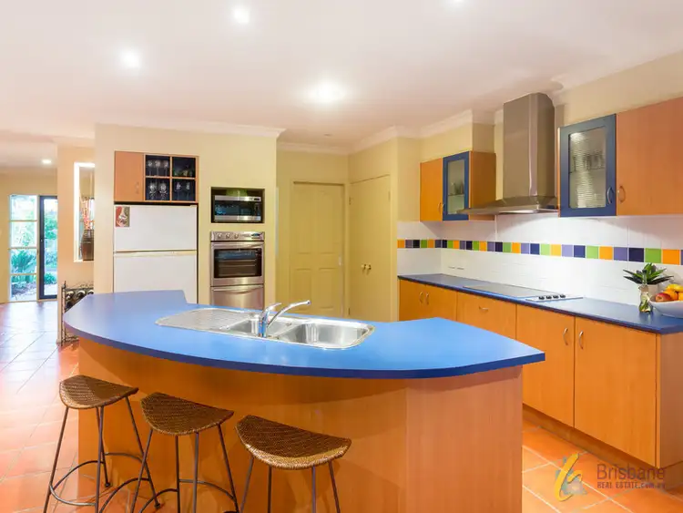 Seventh view of Homely house listing, 8 Malvern Pl, Forest Lake QLD 4078