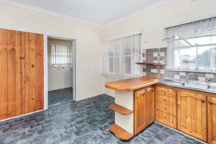 Sixth view of Homely house listing, 10 Molbray Street, Wendouree VIC 3355