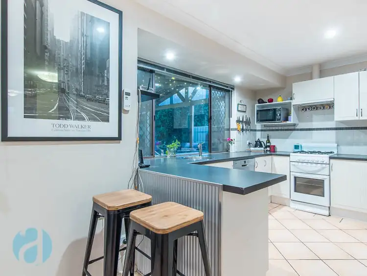 Second view of Homely house listing, 7 Villiers Way, Parkwood WA 6147