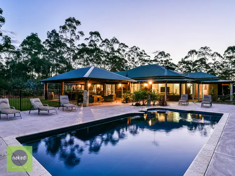 11 Lorenz Way, Oakford WA 6121