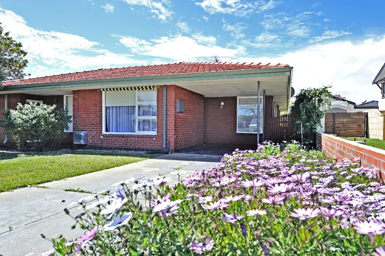 Fourth view of Homely semi-detached listing, 26B Gloucester Avenue, Shoalwater WA 6169