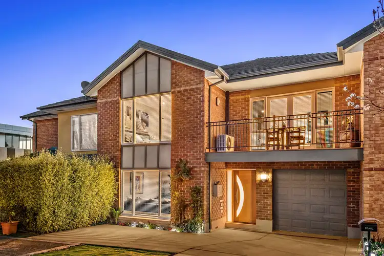 16 Scotch Circuit, Hawthorn VIC 3122