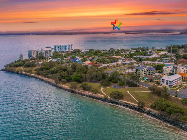 4/30 Gayundah Esplanade, Woody Point QLD 4019