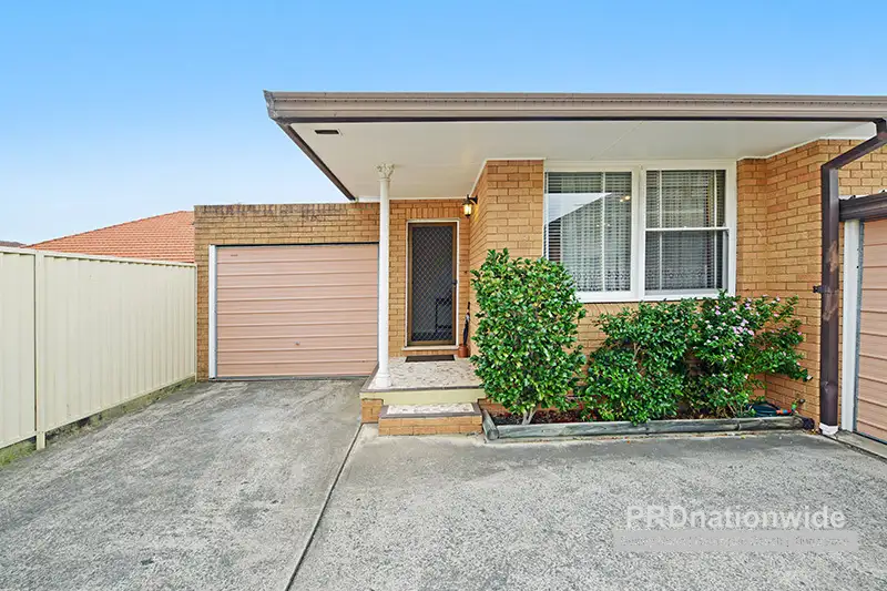 Main view of Homely villa listing, 5/82-84 Chuter Avenue, Ramsgate Beach NSW 2217