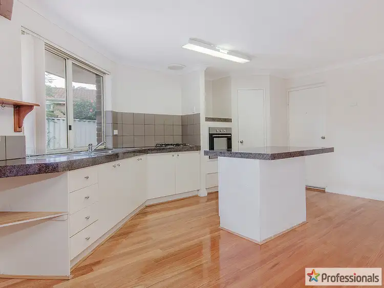 Sixth view of Homely house listing, 30 Shaw Mews, Leda WA 6170
