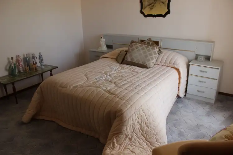 Sixth view of Homely house listing, 1/129 Baker Street, Temora NSW 2666