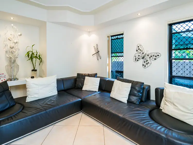 Seventh view of Homely semi-detached listing, 1/27 Donald Avenue, Paradise Point QLD 4216