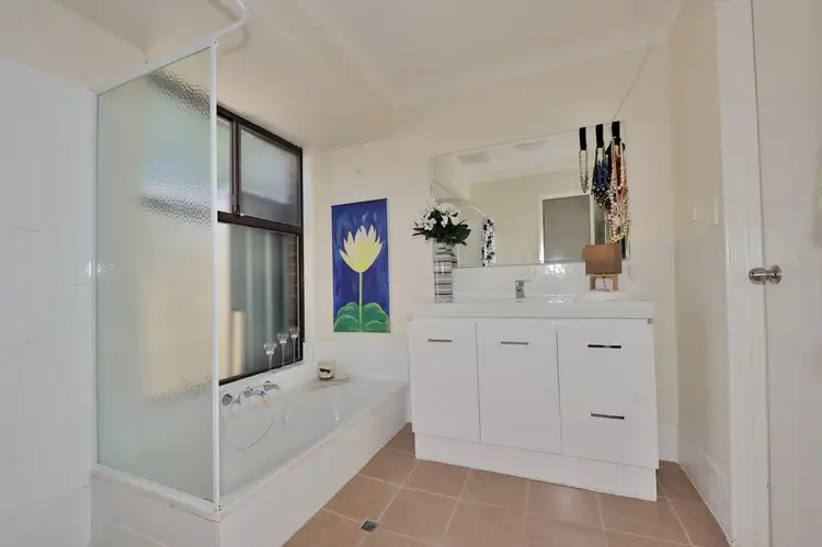 Seventh view of Homely house listing, 4 Arctic Close, Waikiki WA 6169