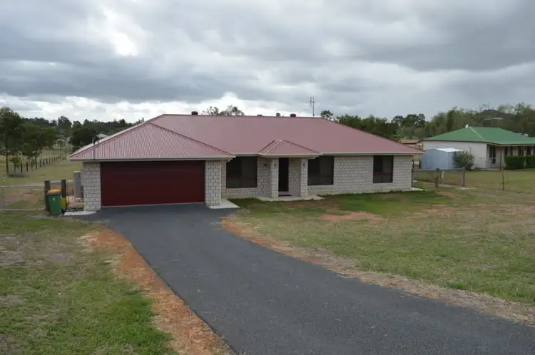 10 Hughes Road, Plainland QLD 4341