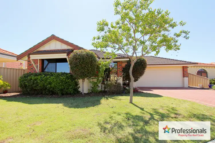 51 The Bridgeway, Canning Vale WA 6155
