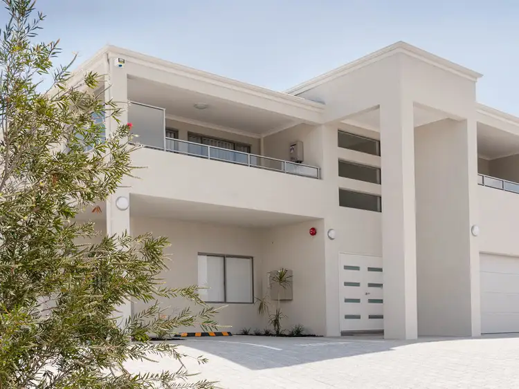 Sixth view of Homely apartment listing, Unit 6, 8 Nemagold Grove, Coogee WA 6166