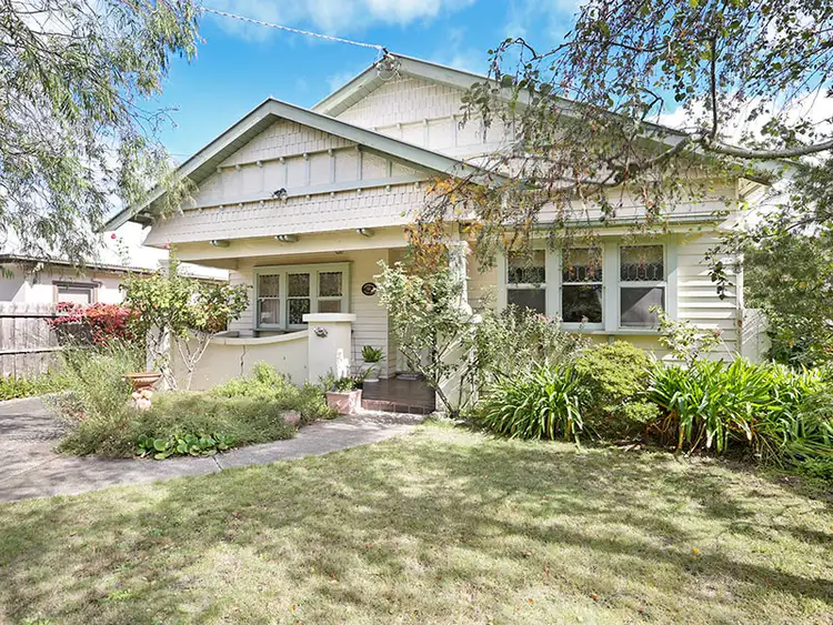 2 Cambridge Street, Belmont VIC 3216