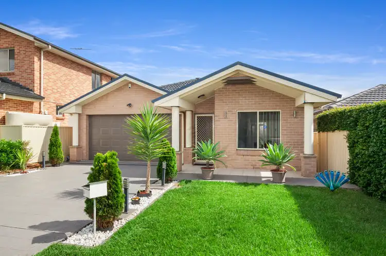 8 Brearley Avenue