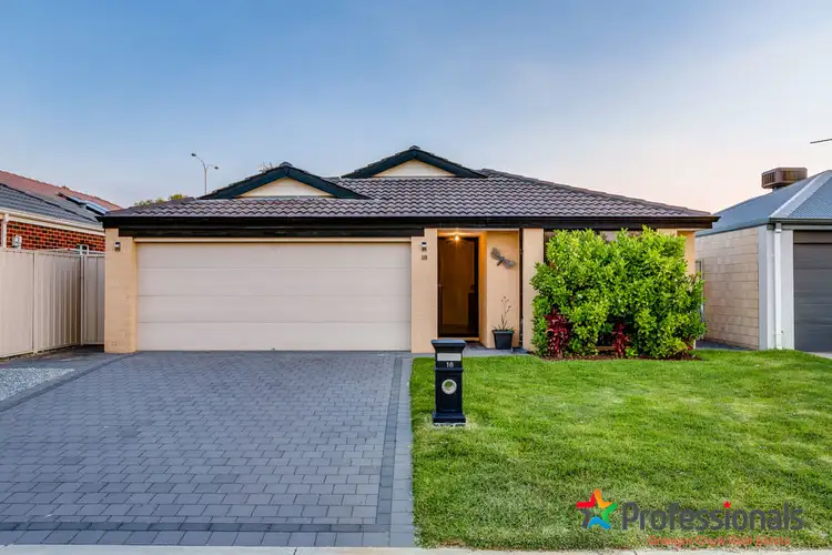 18 Saffron Way, Landsdale WA 6065