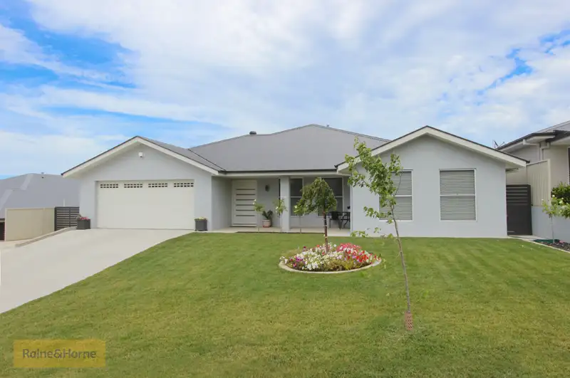 Main view of Homely house listing, 3 Gibsone Drive, Kelso NSW 2795