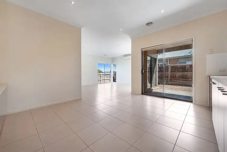 Seventh view of Homely house listing, 7 Royal Terrace, Craigieburn VIC 3064